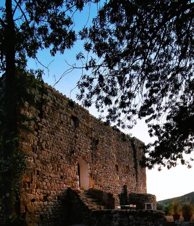 El Castell De Seguero Apartment Beuda Exterior photo